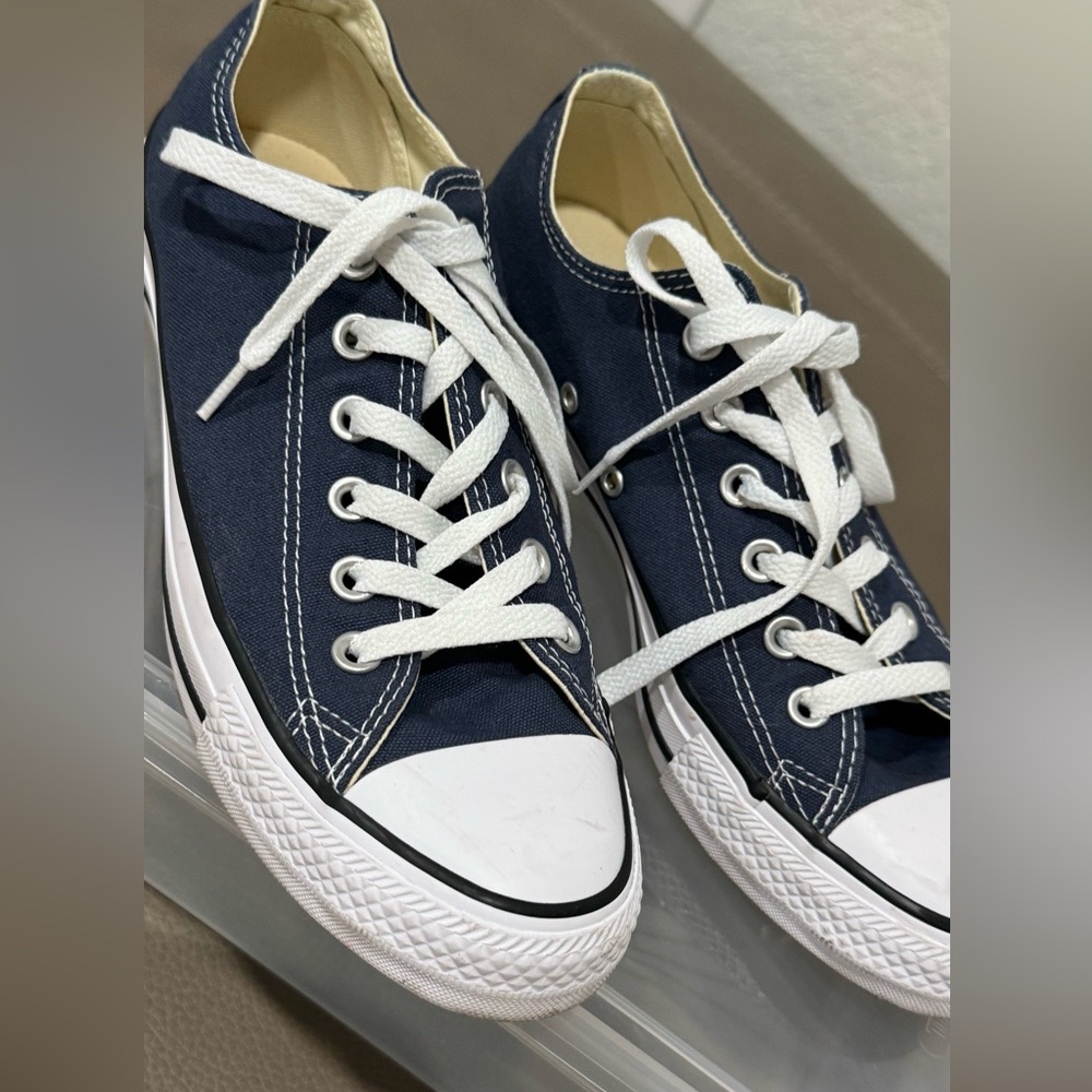 Converse women All Star.